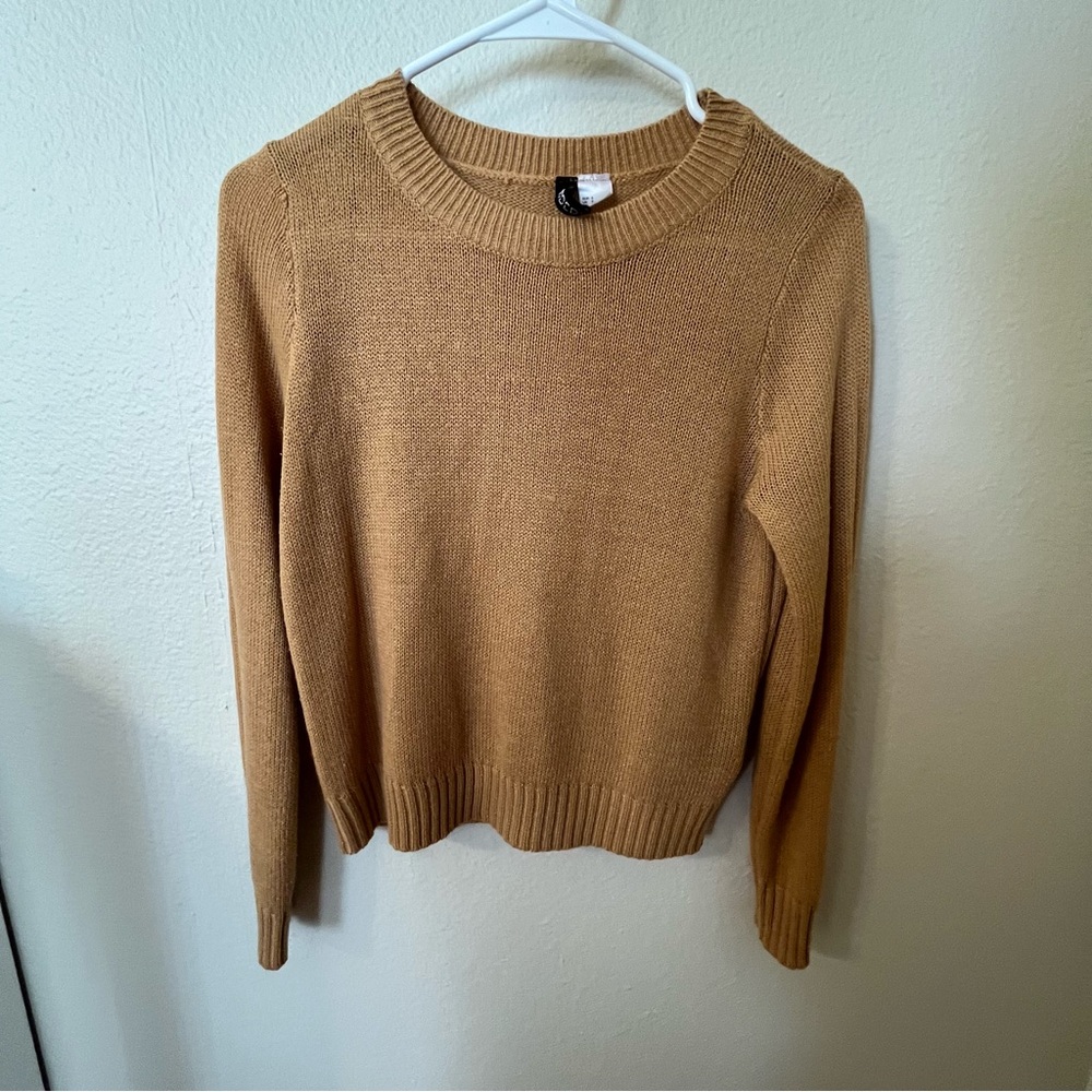 H&M Tan Crew Neck Sweater Fine Knit